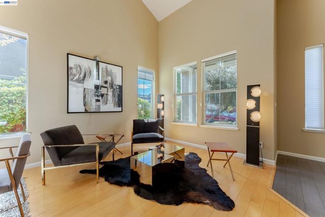 4943 Sequoia Ave, Dublin, CA 94568