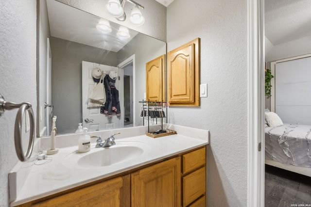 2936 Bison Ridge, Bulverde, TX 78163