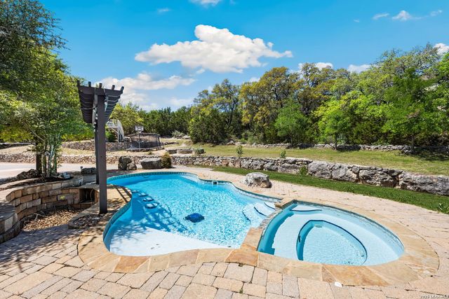 2936 Bison Ridge, Bulverde, TX 78163