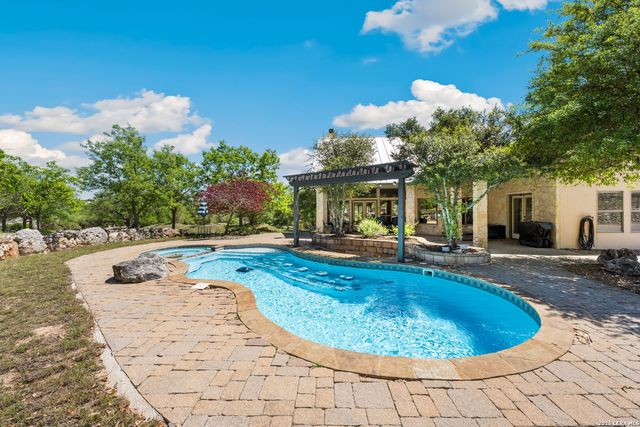 2936 Bison Ridge, Bulverde, TX 78163