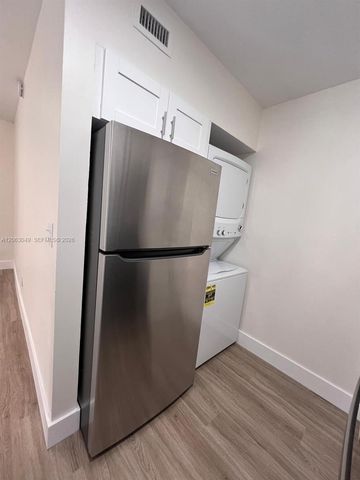 2685 W 66th St 12-20, Hialeah, FL 33016