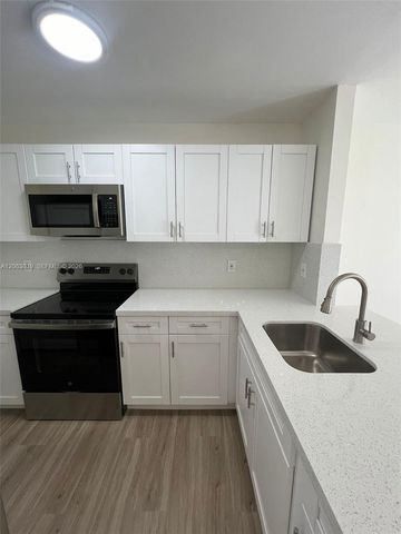 2685 W 66th St 12-20, Hialeah, FL 33016