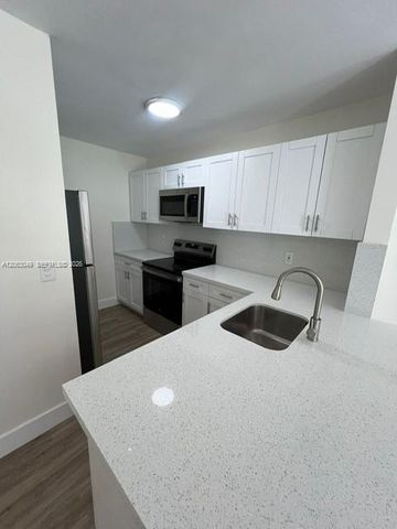 2685 W 66th St 12-20, Hialeah, FL 33016