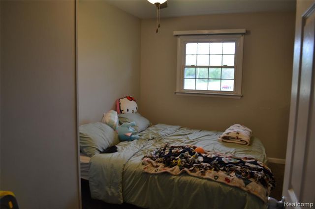 8153 N State Road, Otisville, MI 48463