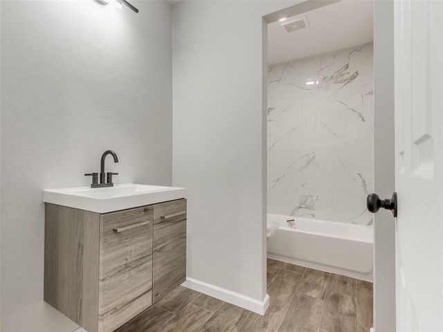 3100 NE 17th Street, Oklahoma City, OK 73121