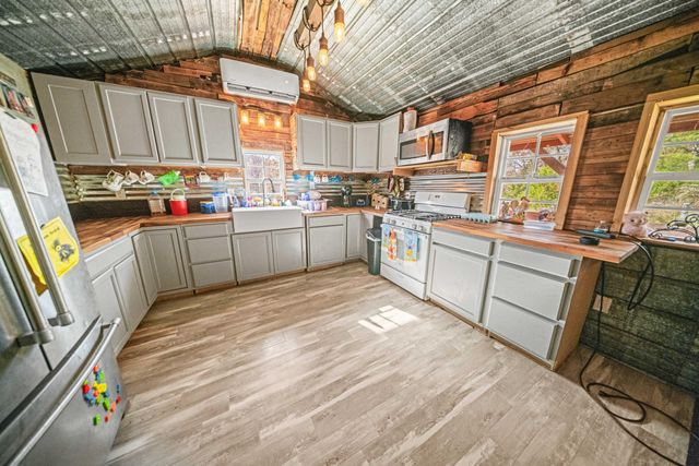 1171 Cannonball Road, Somerset, KY 42501