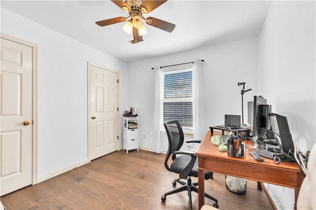 1004 Zachary Street, Centerton, AR 72719