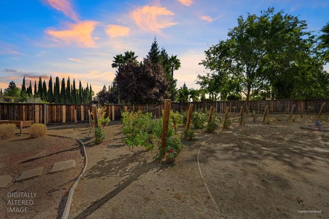4095 Kingsbarns Dr, Roseville, CA 95747