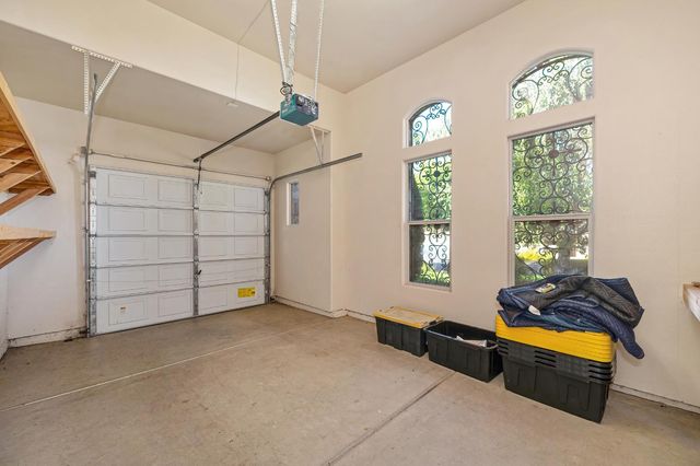 4095 Kingsbarns Dr, Roseville, CA 95747