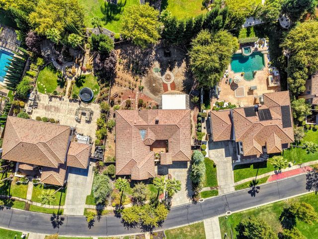 4095 Kingsbarns Dr, Roseville, CA 95747