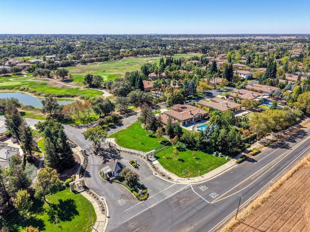 4095 Kingsbarns Dr, Roseville, CA 95747