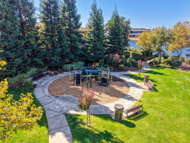 4095 Kingsbarns Dr, Roseville, CA 95747