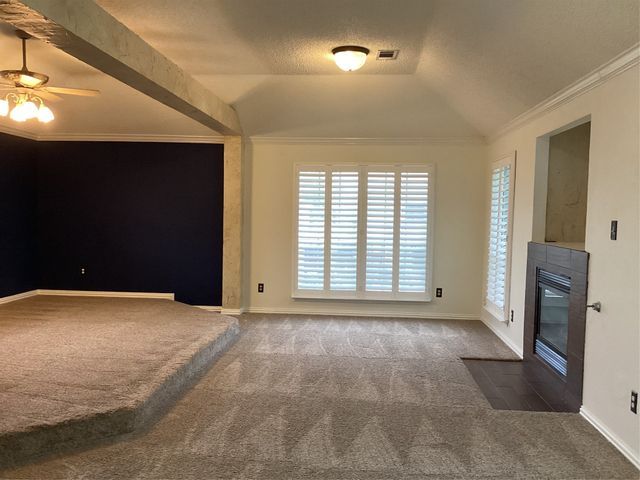 7774 Park Downs Drive, Fort Worth, TX 76137