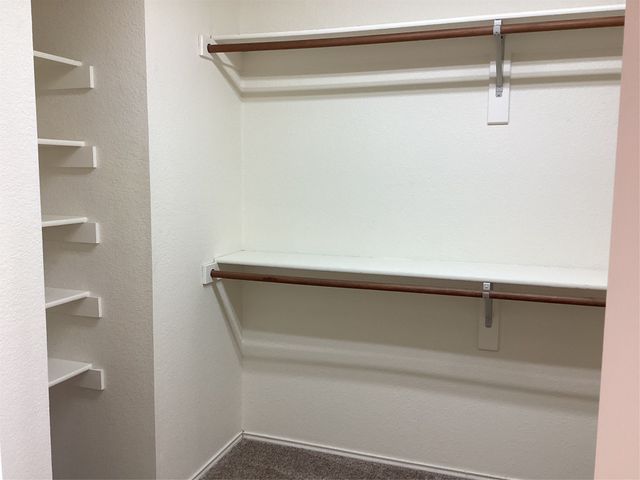 7774 Park Downs Drive, Fort Worth, TX 76137