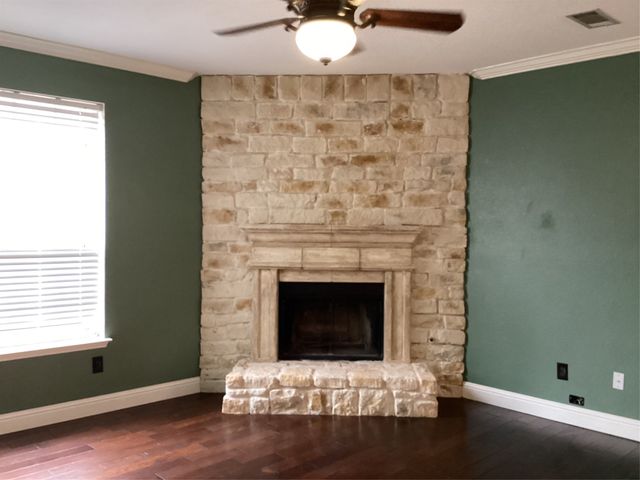 7774 Park Downs Drive, Fort Worth, TX 76137