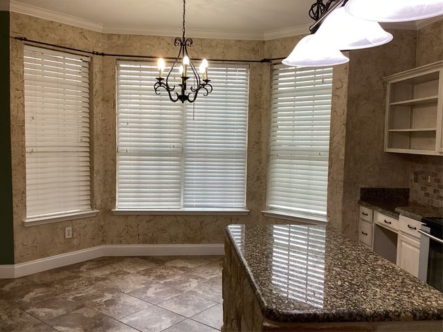 7774 Park Downs Drive, Fort Worth, TX 76137