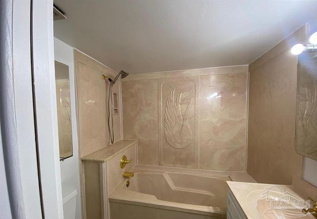 5418 Saufley Field Rd, Pensacola, FL 32526