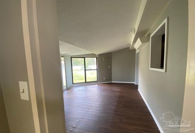 5418 Saufley Field Rd, Pensacola, FL 32526