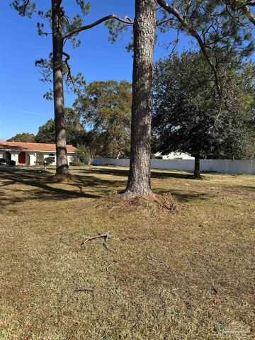 5418 Saufley Field Rd, Pensacola, FL 32526