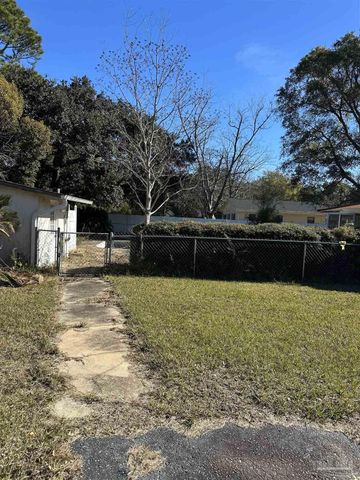 5418 Saufley Field Rd, Pensacola, FL 32526
