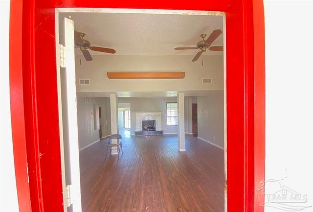 5418 Saufley Field Rd, Pensacola, FL 32526