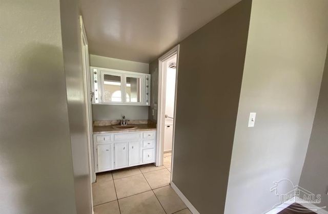 5418 Saufley Field Rd, Pensacola, FL 32526