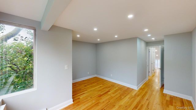 67-39 Clyde Street E, Forest Hills, NY 11375