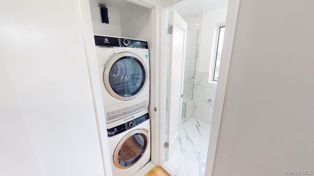 67-39 Clyde Street E, Forest Hills, NY 11375