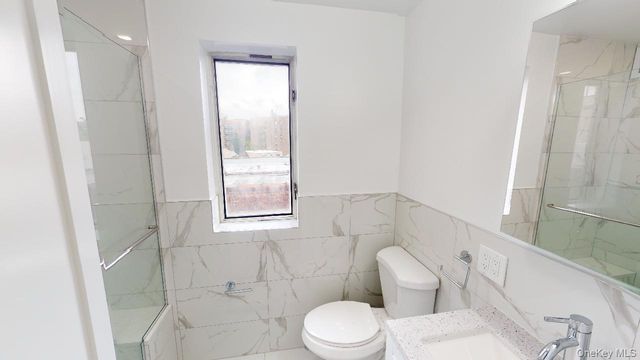 67-39 Clyde Street E, Forest Hills, NY 11375