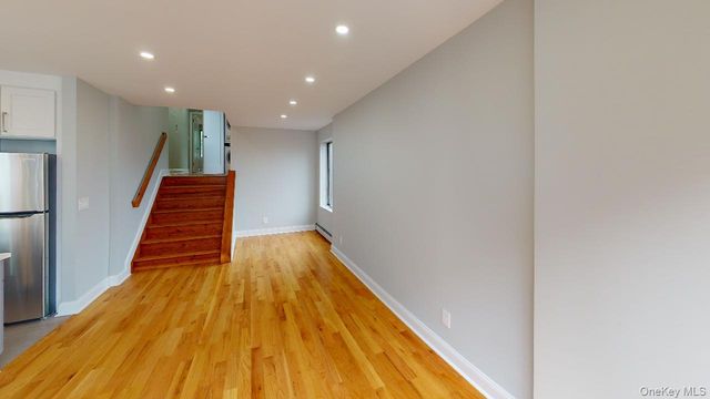 67-39 Clyde Street E, Forest Hills, NY 11375