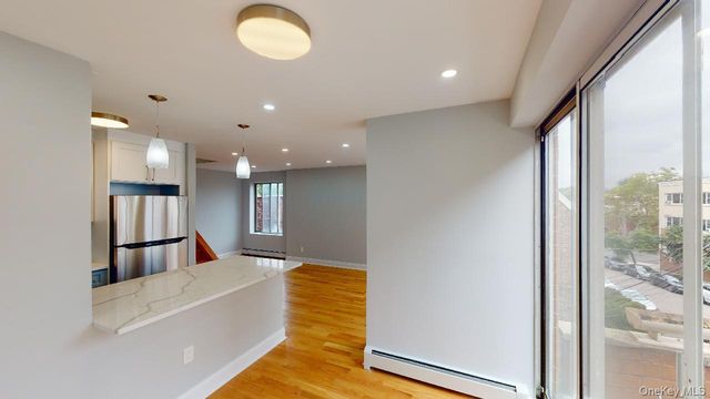 67-39 Clyde Street E, Forest Hills, NY 11375
