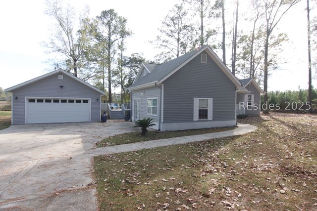 2768 Cherry Hill Rd, Ridgeland, SC 29936