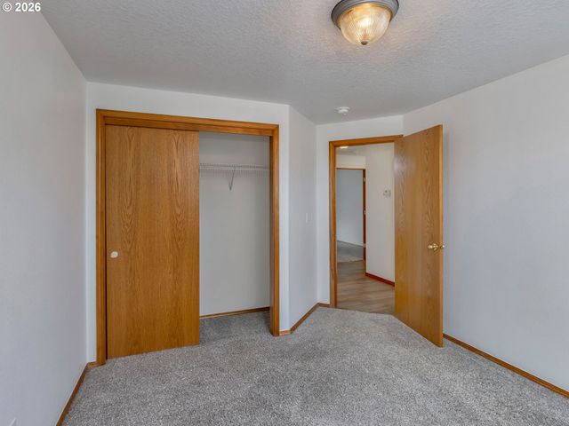 8301 Ne 163RD Ave, Vancouver, WA 98682