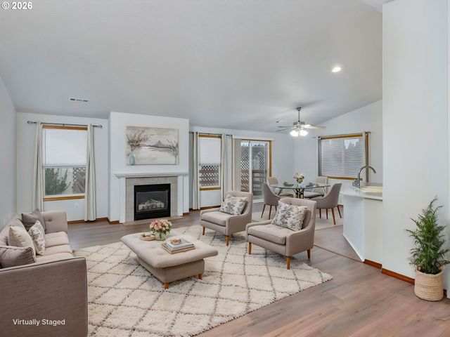 8301 Ne 163RD Ave, Vancouver, WA 98682