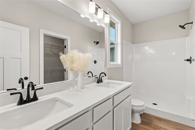 502 N 20th Street, Indianola, IA 50125