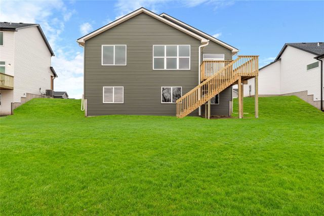 502 N 20th Street, Indianola, IA 50125