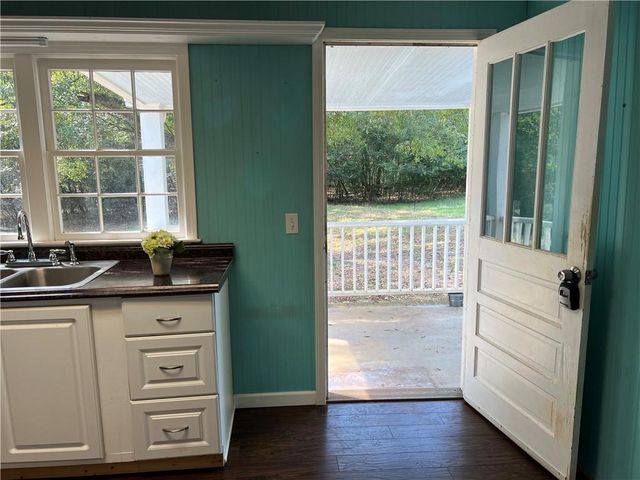 1192 ROCKY FORD Road, Lavonia, GA 30553