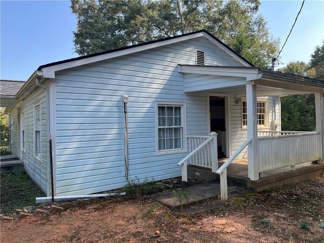 1192 ROCKY FORD Road, Lavonia, GA 30553