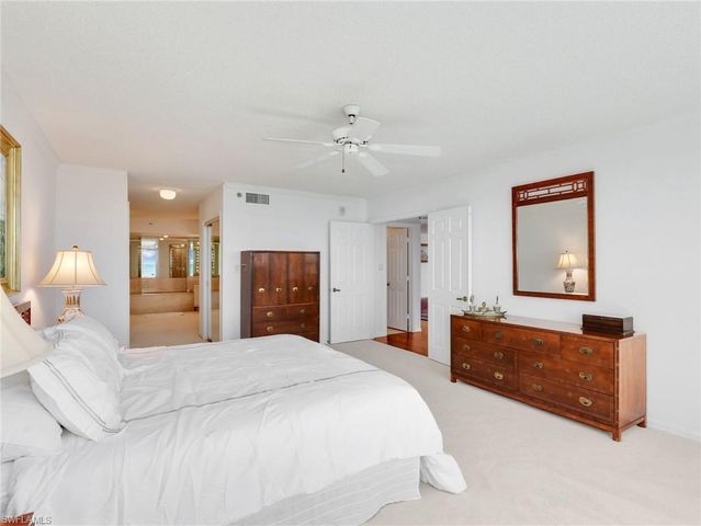 4251 Gulf Shore BLVD N 6C, Naples, FL 34103