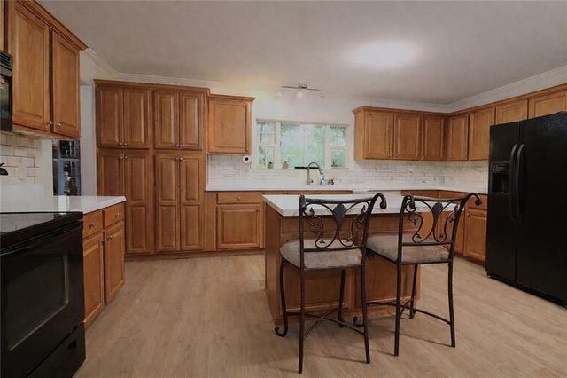 4650 Perry Road, Gainesville, GA 30506