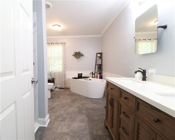 4650 Perry Road, Gainesville, GA 30506