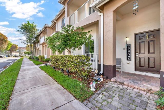 1942 SE 23rd Ter, Homestead, FL 33035
