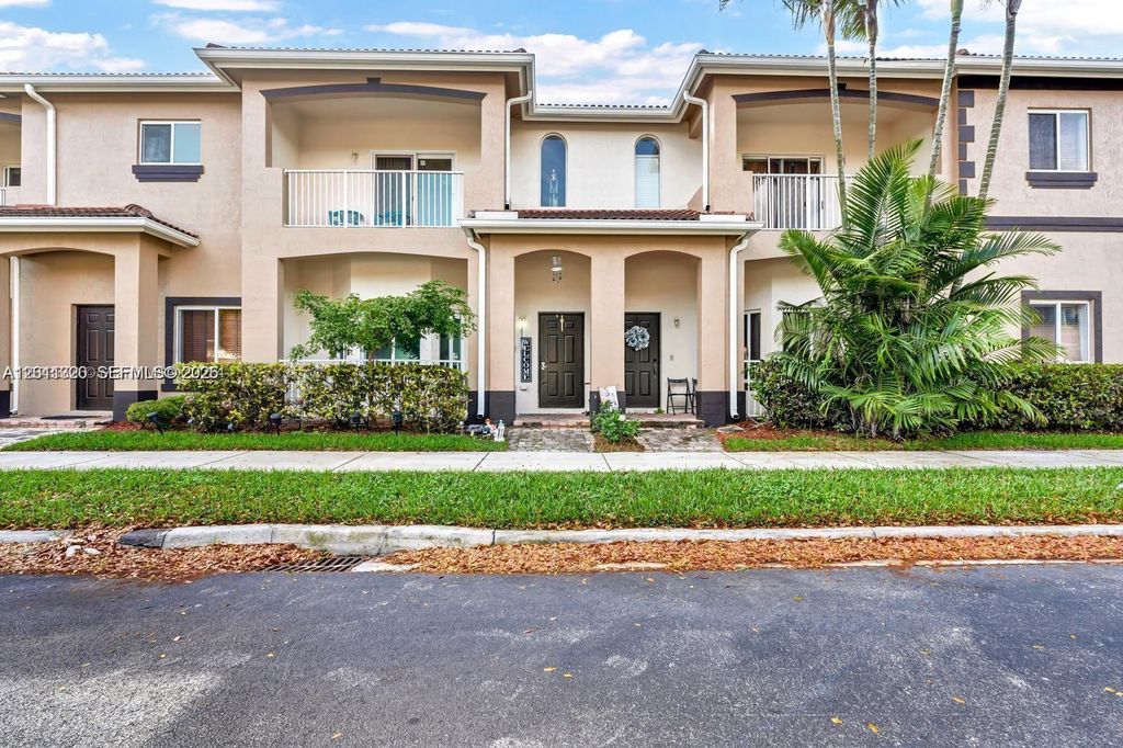 1942 SE 23rd Ter, Homestead, FL 33035