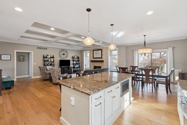 3366 Field Sike Drive, Bettendorf, IA 52722