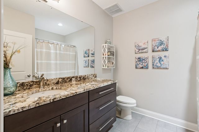 3366 Field Sike Drive, Bettendorf, IA 52722
