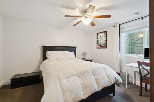 3366 Field Sike Drive, Bettendorf, IA 52722