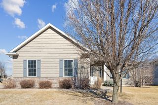 3366 Field Sike Drive, Bettendorf, IA 52722