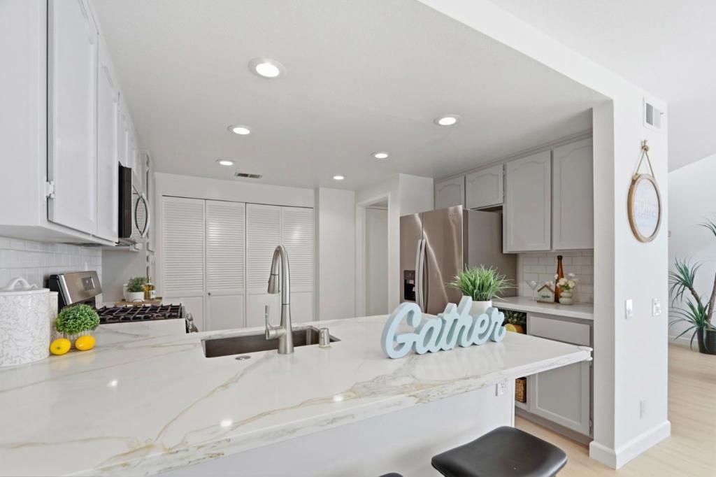 Image 11 of property listing at 4748 Lago Vista Circle, San Jose, CA 95129