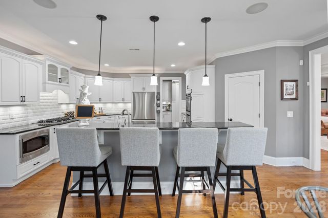 161 E Cold Hollow Farms Drive, Mooresville, NC 28117