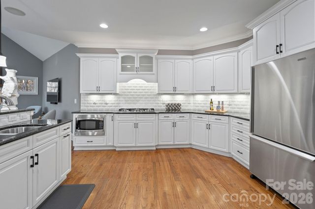 161 E Cold Hollow Farms Drive, Mooresville, NC 28117